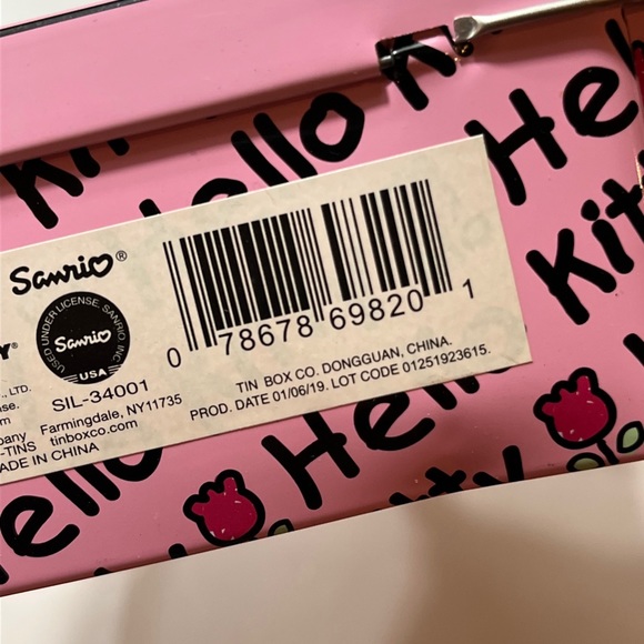 Hello Kitty CAT Face TIN box CARRY CASE latch Lock Pink Beaded Handle Sanrio OS - Picture 5 of 13